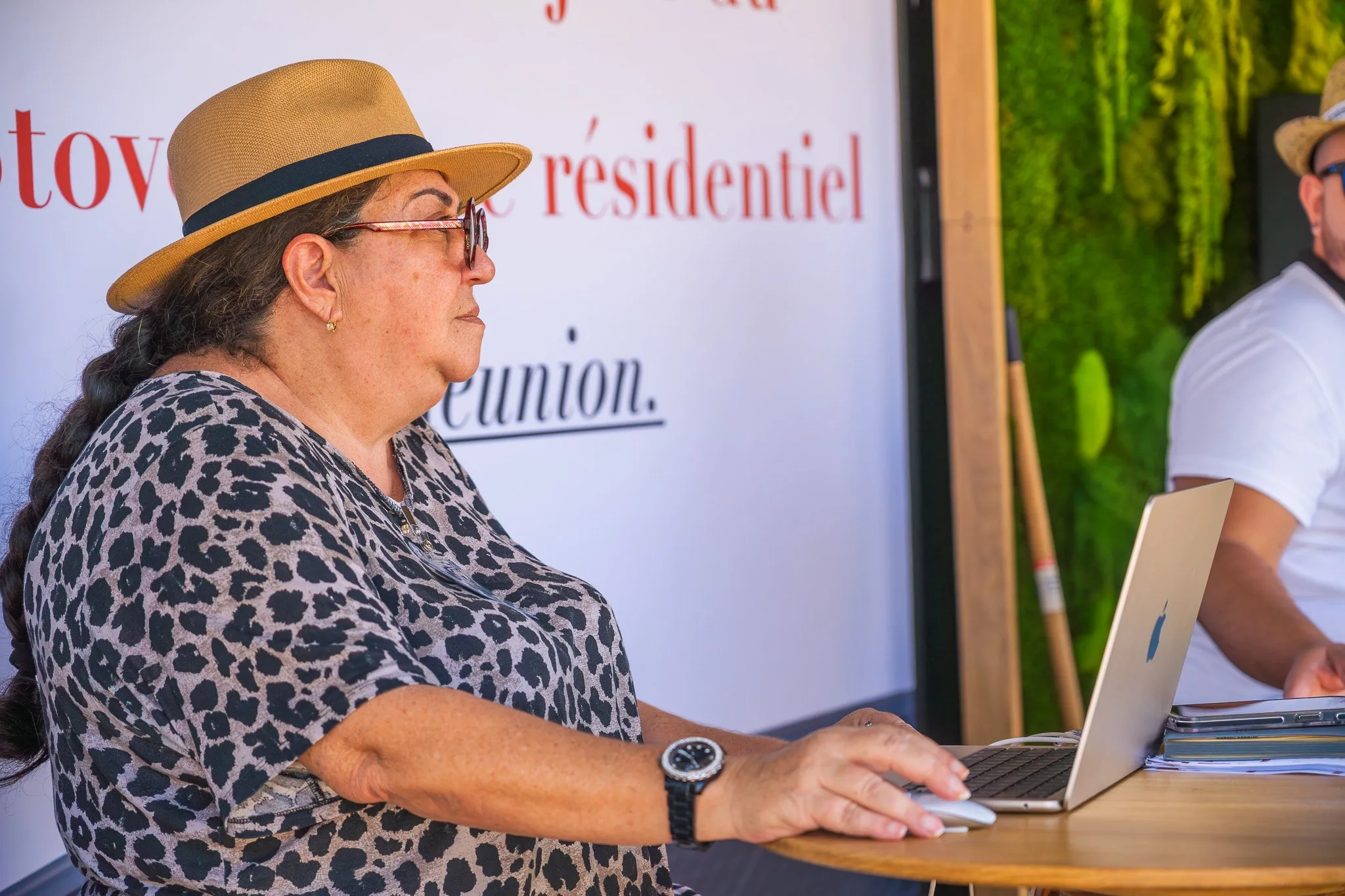 Stand Austral Groupe Énergie « 10 ans à vos côtés », La Réunion — rendez-vous client sur le stand