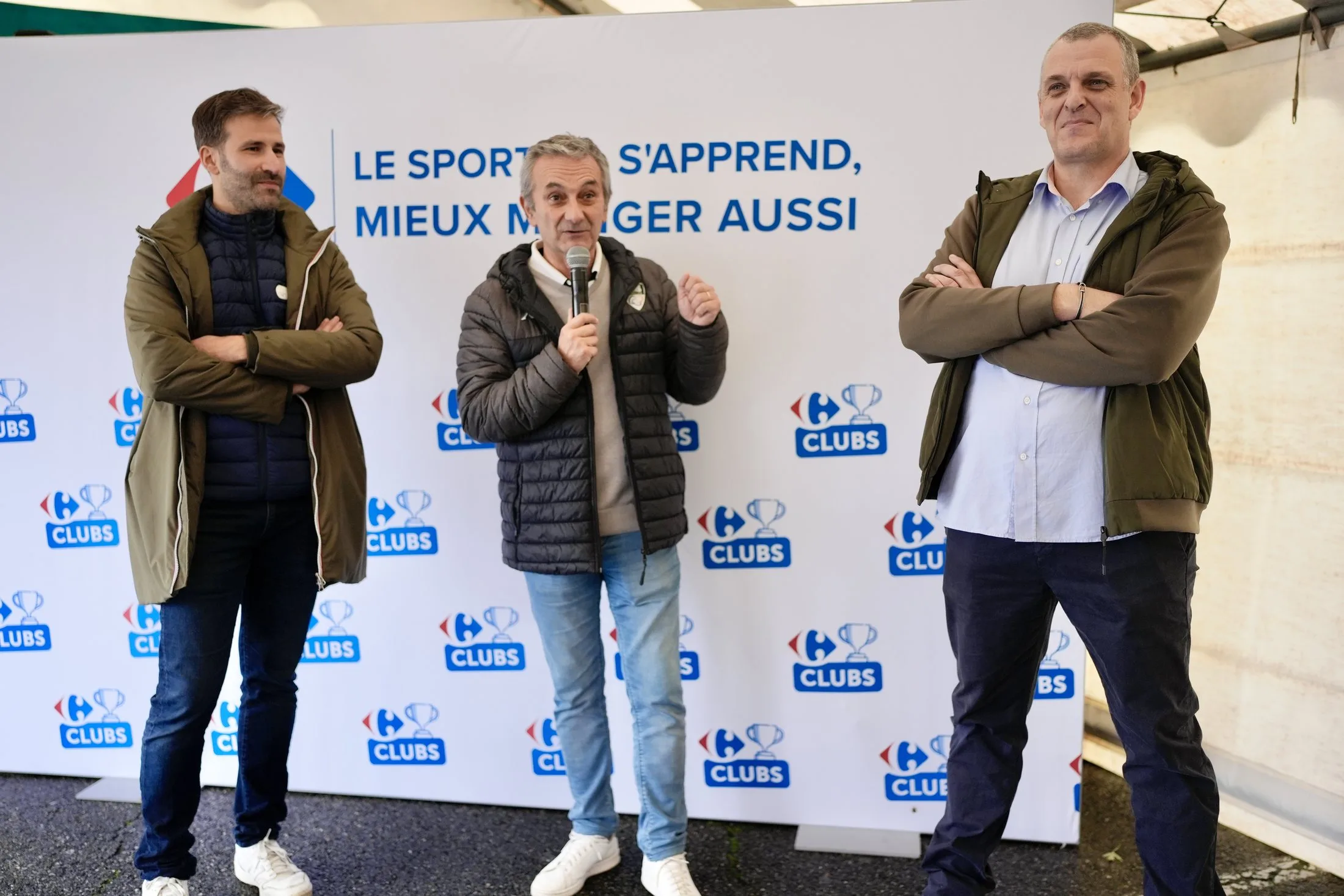 Prise de parole sur le mur Carrefour Clubs de Sport, Grenade-sur-l'Adour