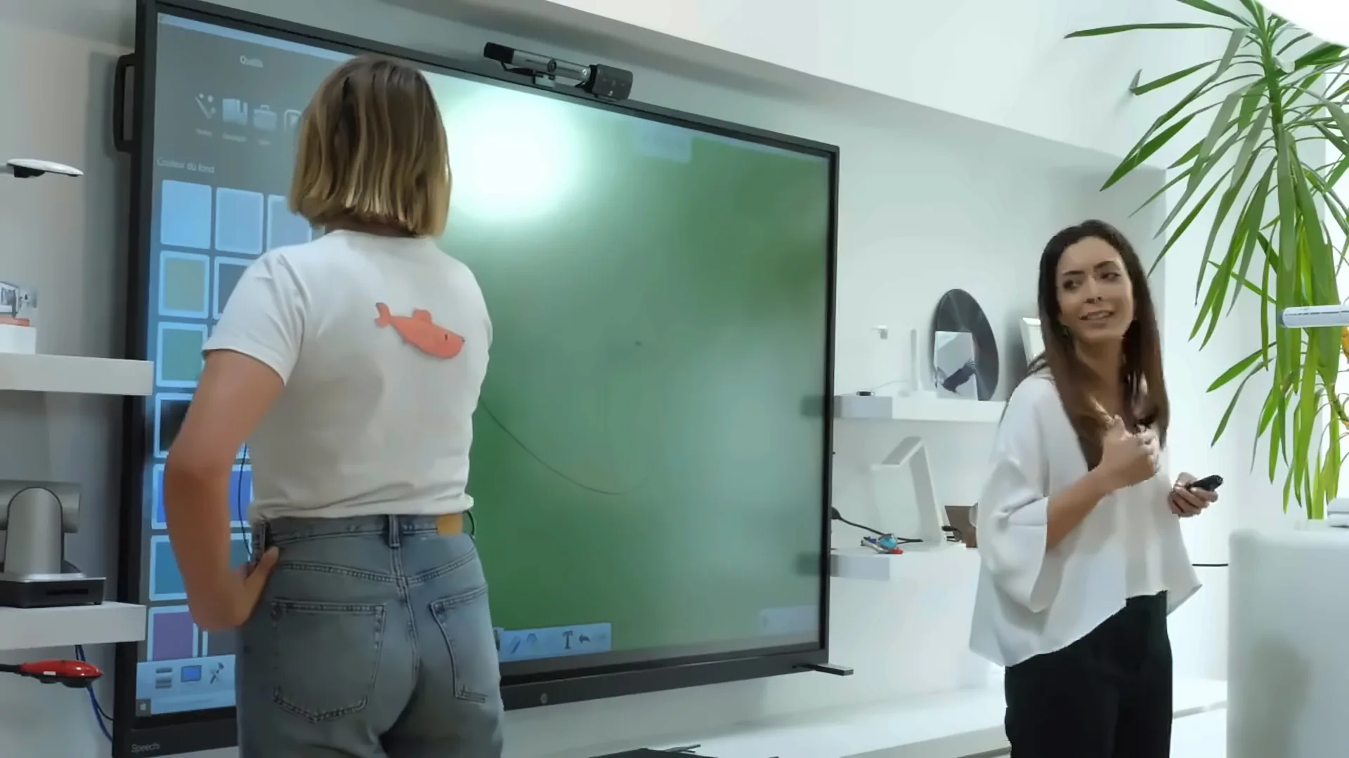 Webinar live Speechi — atelier collaboratif sur écran tactile
